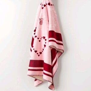 Victoria's Secret Pink and Red Heart Cozy Blanket Valentine's